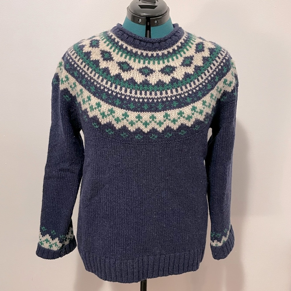 Women’s LL Bean Classic staff Wool Sweater, Fair Isle Crewneck